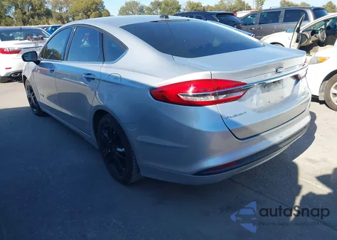2018 Ford Fusion Hybrid Se z USA, uszkodzony, nr VIN 3FA6P0LUXJR191714